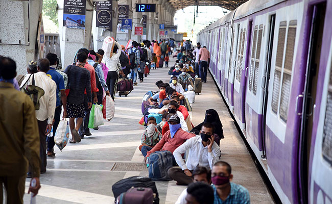 Migrant Dies On Train In UP, Co-Passengers Travel With Body To Bengal