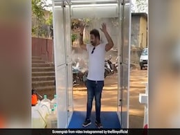 अक्षय कुमार लॉकडाउन में कर रहे थे शूटिंग, सेट पर दिखा कुछ इस तरह का नजारा- देखें Video अक्षय कुमार लॉकडाउन में कर रहे थे शूटिंग, सेट पर दिखा कुछ इस तरह का नजारा- देखें Video