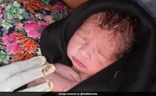 "Both Mother, Newborn Are Healthy": Railways As Woman Delivers On Train