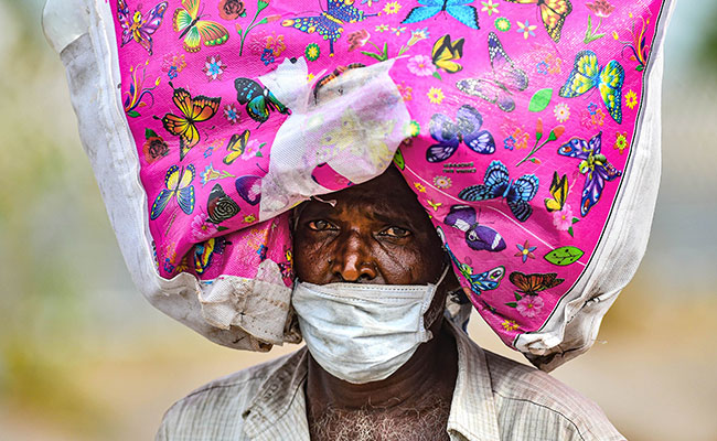 उत्तर प्रदेश में मजदूरों के लिए तीन नई योजनाएं शुरू कर रही है योगी सरकार, 1 फरवरी से होंगी लागू