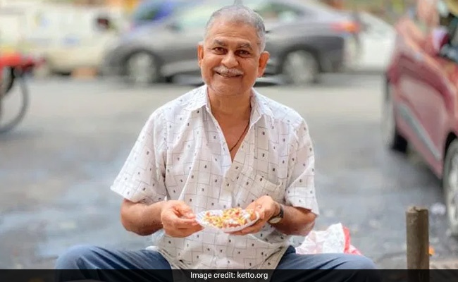 Mumbai <i>Pani</i>-<i>Puri</i> Seller Dies Of COVID, Residents Raise Funds To Help Family