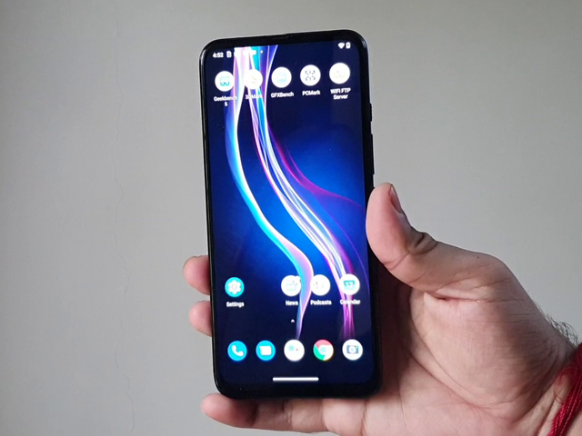 Motorola One Fusion Plus Unboxing: Snapdragon 730G At Rs. 16,999 | First Impressions, Specifications