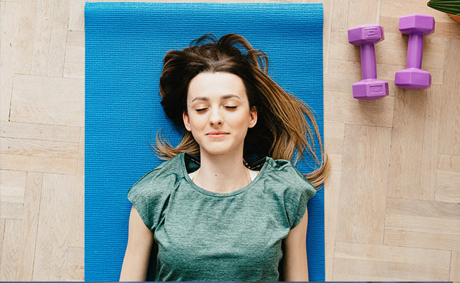 Suffering From Insomnia? 6 Yoga Poses For Deep Sleep