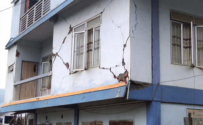 मिजोरम में 5.3 तीव्रता का भूकंप, मकान हुए क्षतिग्रस्त, सड़कों में आई दरार