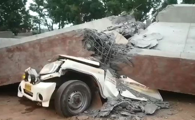 2 Crushed To Death As Underconstruction Bridge Falls In UP's Etah