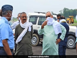नीतीश ने की RJD के MY समीकरण में घुसपैठ, पिछड़ों-अति पिछड़ों को 70, SC को 16, महिलाओं को दिए 22 टिकट नीतीश ने की RJD के MY समीकरण में घुसपैठ, पिछड़ों-अति पिछड़ों को 70, SC को 16, महिलाओं को दिए 22 टिकट