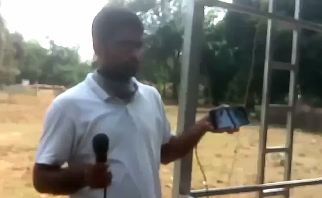 'Loudspeaker Classes' In Jharkhand Village For Students Amid COVID-19