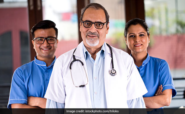 National Doctor's Day 2021 Celebrates Medical Professionals: Know More About This Day