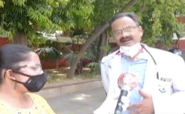 दिल्ली में LNJP अस्पताल के डॉक्टर असीम गुप्ता की कोरोना से मौत, इलाज करते वक्त हुए थे संक्रमित