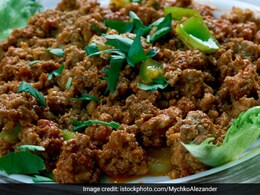 Dhabe Ka Keema Recipe: How To Make Dhaba-Style Spicy Keema
