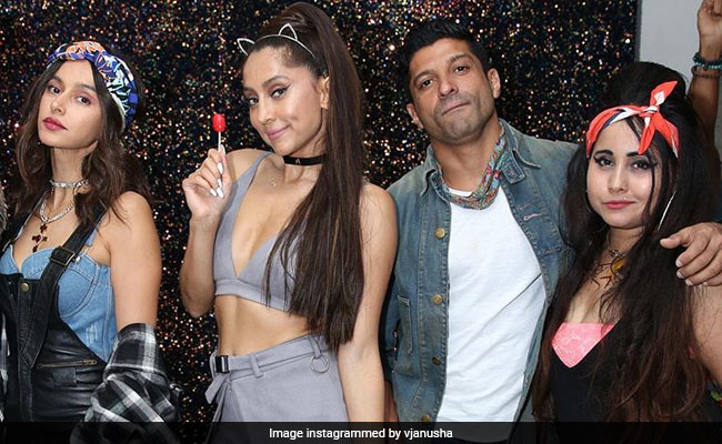Anusha Dandekar's Appreciation Post For Shibani-Farhan Akhtar And Apeksha Goes Viral
