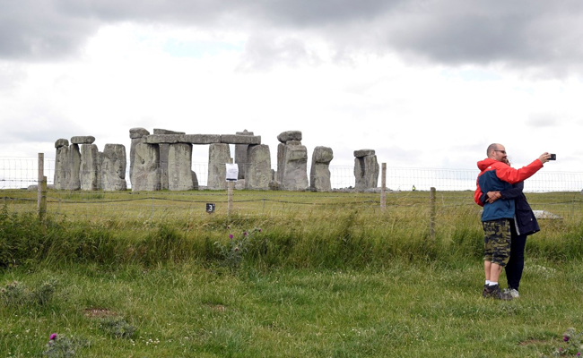 “Astonishing” Giant Circle Of Pits Found Near Stonehenge