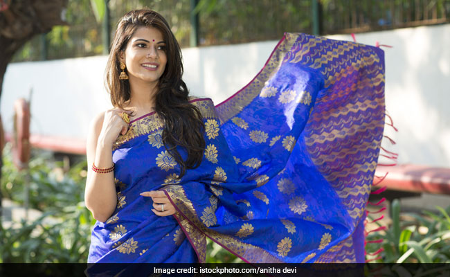 Glamorous Silk <i>Sarees</i> To Notch Up Your Ethnic Style Quotient
