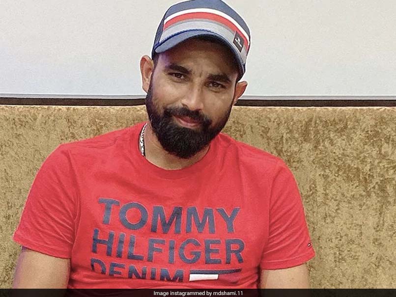 Watch: Mohammed Shami Distributes Food And Masks To Migrants