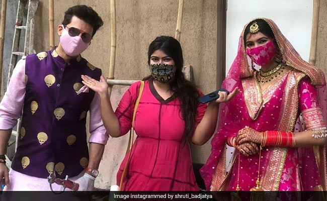 Inside <i>Sasural Simar Ka</i> Actor Manish Raisinghan And Sangeita Chauhan's Lockdown Wedding