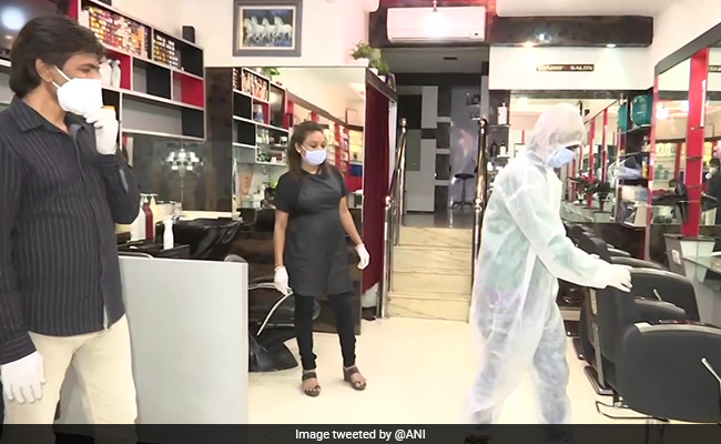 Maharashtra Okays Liquor Shops, Salons: What's Allowed, What's Not