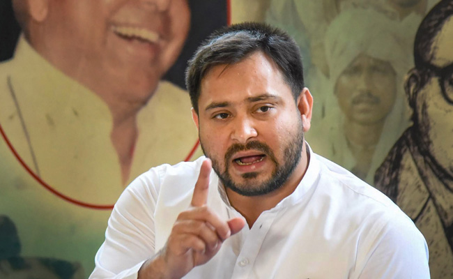 सरकार बनी तो 10 लाख नौकरी देंगे... बिहार चुनाव से पहले तेजस्‍वी यादव का बड़ा वादा