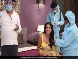 Nia Sharma Returns To Shoot <i>Naagin 4</i> Finale: "<i>Jaan Hatheli Pe Lekar</i>" Nia Sharma Returns To Shoot <i>Naagin 4</i> Finale: "<i>Jaan Hatheli Pe Lekar</i>"