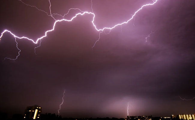 5 Killed, 18 Students Injured In Separate Lightning Incidents In Bihar