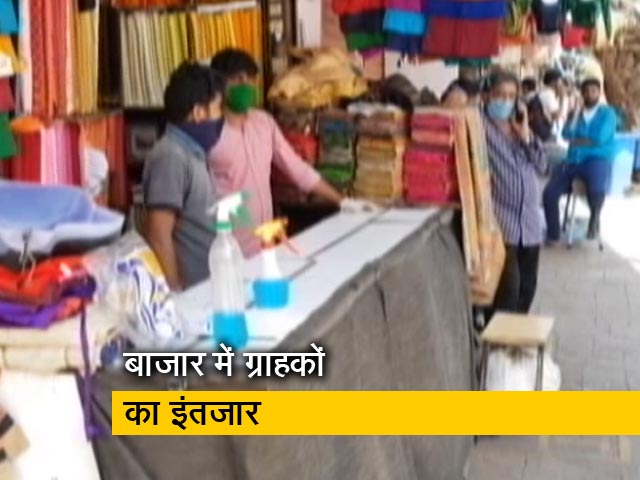 मुंबई में खुलने लगी दुकान, लेकिन कमाई कम होने से कारोबारी परेशान