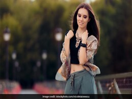 इन सिंपल फैशन हैक्स से अपने बोरिंग आउटफिट्स को बनाएं इंटरेस्टिंग, देखें Videos इन सिंपल फैशन हैक्स से अपने बोरिंग आउटफिट्स को बनाएं इंटरेस्टिंग, देखें Videos