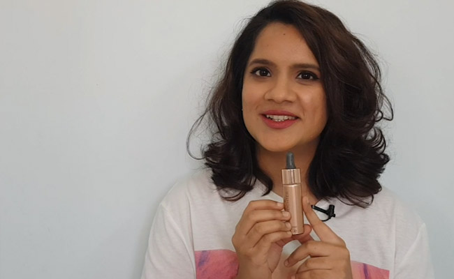 Get More Out Of Your Liquid Highlighter With These Makeup Hacks