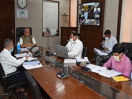 केंद्र सरकार ने चने दाल में दो प्रतिशत तक खेसारी दाल मिलाने की दी अनुमति, मध्यप्रदेश के लाखों किसानों को होगा फायदा केंद्र सरकार ने चने दाल में दो प्रतिशत तक खेसारी दाल मिलाने की दी अनुमति, मध्यप्रदेश के लाखों किसानों को होगा फायदा