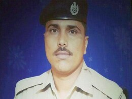 Watch: Railway Cop Sprints Towards Moving Train To Provide Milk For Baby Watch: Railway Cop Sprints Towards Moving Train To Provide Milk For Baby