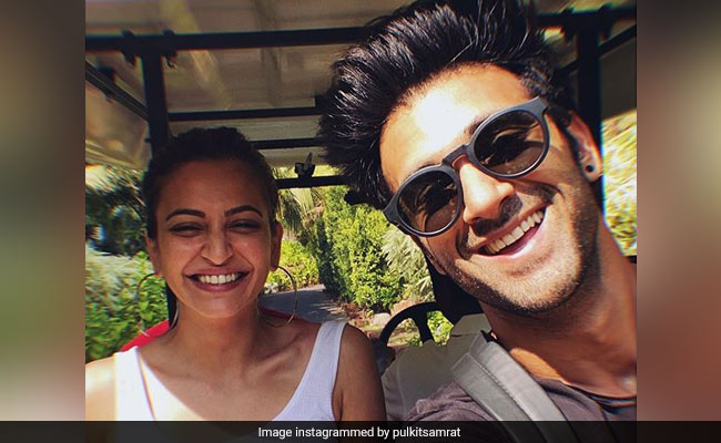 "Things To Do In Quarantine": Inside Pulkit Samrat And Kriti Kharbanda's Dinner Date