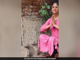 अनलॉक-1 में इस टीवी एक्ट्रेस ने तोड़ दिया अपना मिट्टी का चूल्हा, Video में बताई यह वजह... अनलॉक-1 में इस टीवी एक्ट्रेस ने तोड़ दिया अपना मिट्टी का चूल्हा, Video में बताई यह वजह...