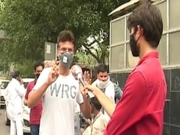 दिल्ली सरकार के 'कोरोना ऐप' में कोविड मरीजों के लिए बेड के दावे की हकीकत क्या है ? दिल्ली सरकार के 'कोरोना ऐप' में कोविड मरीजों के लिए बेड के दावे की हकीकत क्या है ?