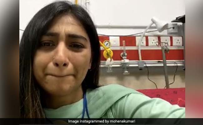 कोरोना से जंग लड़ रहीं मोहिना कुमारी ने अस्पताल से बयां किया अपना दर्द, Video में फूट-फूटकर लगीं रोने