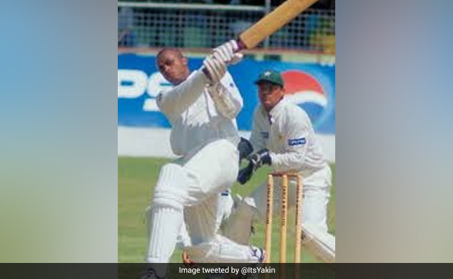 टेस्ट में नंबर 11 पर बल्लेबाजी करते हुए सबसे ज्यादा रन बनाने वाले 5 गेंदबाज