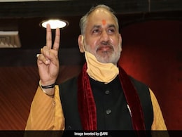 Delhi Civic Body Released Salaries Of Sanitation Workers For November-December: Mayor Delhi Civic Body Released Salaries Of Sanitation Workers For November-December: Mayor