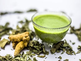 Neem For Flawless Skin: 5 DIY Beauty Remedies - Masks To Toner Neem For Flawless Skin: 5 DIY Beauty Remedies - Masks To Toner