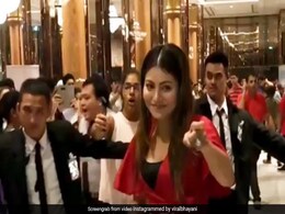 उर्वशी रौतेला की इंटरनेशनल फिल्म 'ऐसलाडोस' हुई रिलीज, कोरोना से जंग की है कहानी उर्वशी रौतेला की इंटरनेशनल फिल्म 'ऐसलाडोस' हुई रिलीज, कोरोना से जंग की है कहानी