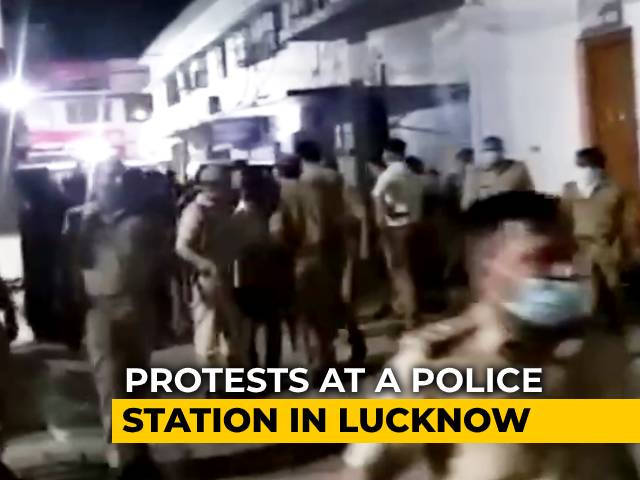 Late-Night Protests Over Arrest Of UP Congress Leader In Lucknow