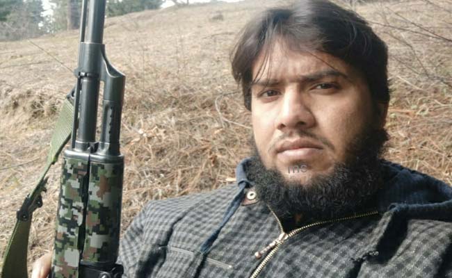 J&K में सुरक्षाबलों को बड़ी कामयाबी : मसूद अजहर के करीबी जैश टॉप कमांडर समेत 3 आतंकी ढेर