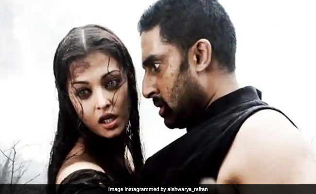 Aishwarya Rai Bachchan Was An "Absolute Trooper" During <i>Raavan</i> Shoot, Says Husband Abhishek Bachchan