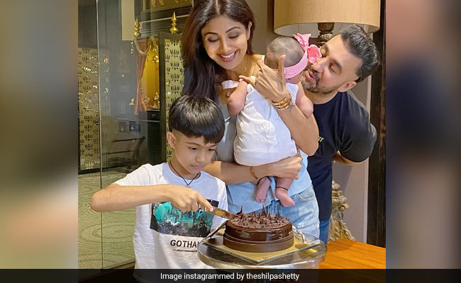 Shilpa Shetty's Special <i>Moong Dal Halwa</i> Cake For Birthday Boy Raj Kundra Looks Delish (See Pics)