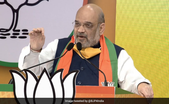 BJP's "1 Dynasty" Jibe Over Emergency, Congress's "2 People Only" Reply