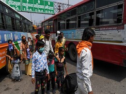 कहीं भी भारी भीड़ से कोरोना के मामलों में उछाल आएगा, यूपी के स्वास्थ्य मंत्री ने माना कहीं भी भारी भीड़ से कोरोना के मामलों में उछाल आएगा, यूपी के स्वास्थ्य मंत्री ने माना