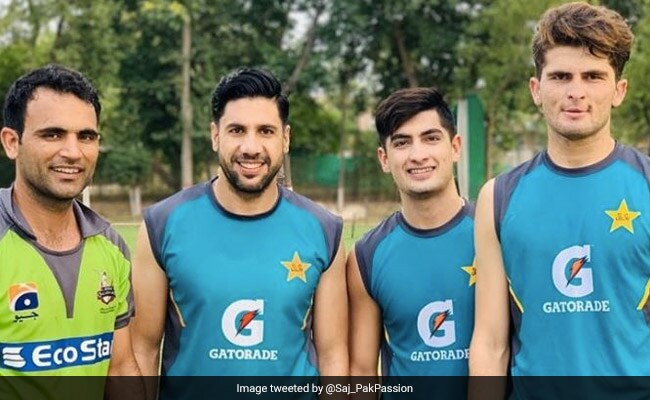 Pakistan Cricketers back on training without tested for coronavirus and no social distancing Pakistan Cricketers back on training without tested for coronavirus and no social distancing