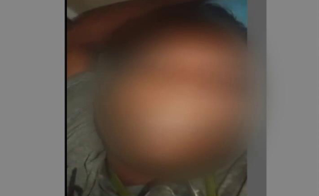 मौत से पहले covid-19 के मरीज ने Video में अपने पिता से कहा- सांस नहीं ले पा रहा हूं...