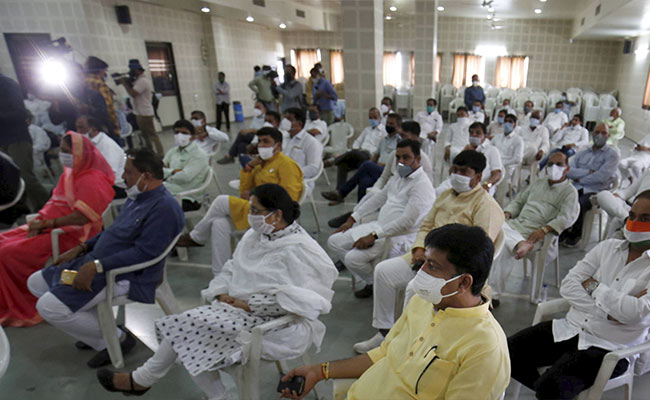 19 Gujarat Congress MLAs Moved To Rajasthan Resort After 3 Resign