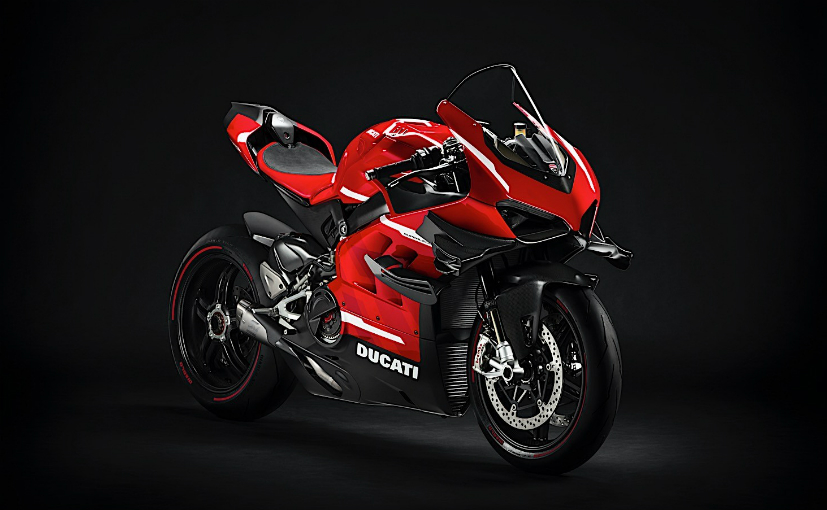 First Ducati Superleggera V4 Delivered To Customer At Borgo Panigale