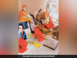 सोनू सूद की मदद से अपनी मां के पास पहुंचा शख्स, भगवान की तरह करने लगा उनकी पूजा, Video देख एक्टर ने कहा- ''अरे भाई...'' सोनू सूद की मदद से अपनी मां के पास पहुंचा शख्स, भगवान की तरह करने लगा उनकी पूजा, Video देख एक्टर ने कहा- ''अरे भाई...''