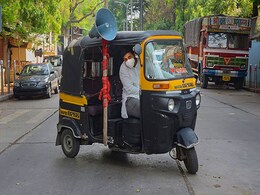 Pune Auto Driver Spent Wedding Funds On Migrants, Got Help From People, Used That Too Pune Auto Driver Spent Wedding Funds On Migrants, Got Help From People, Used That Too