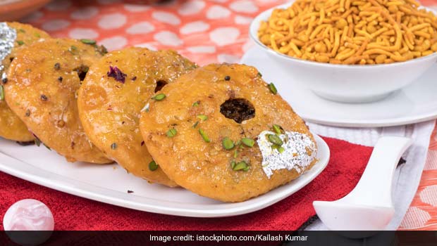 Mawa Kachori: The Sweet Kachori From Rajasthan That's Nothing Like Anything You've Had Before