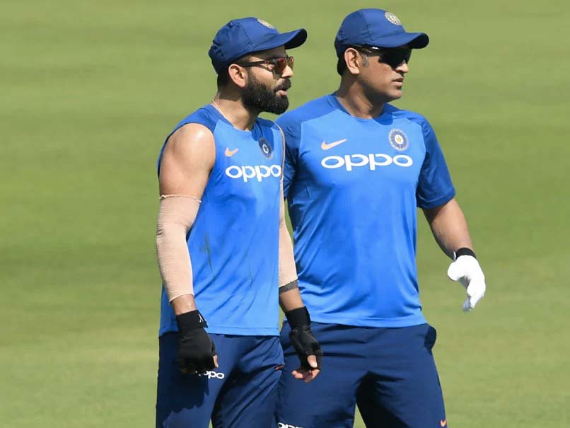 MS Dhoni Was No Fan Of DRS, Things Changed Since Virat Kohli Become Captain: Aakash Chopra